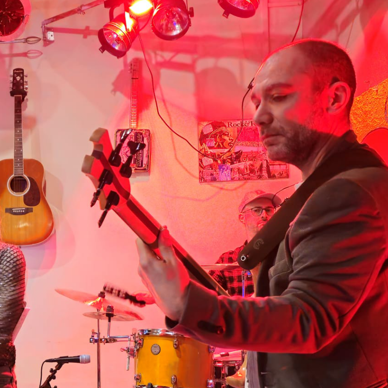 Marcello Manzoni bassista